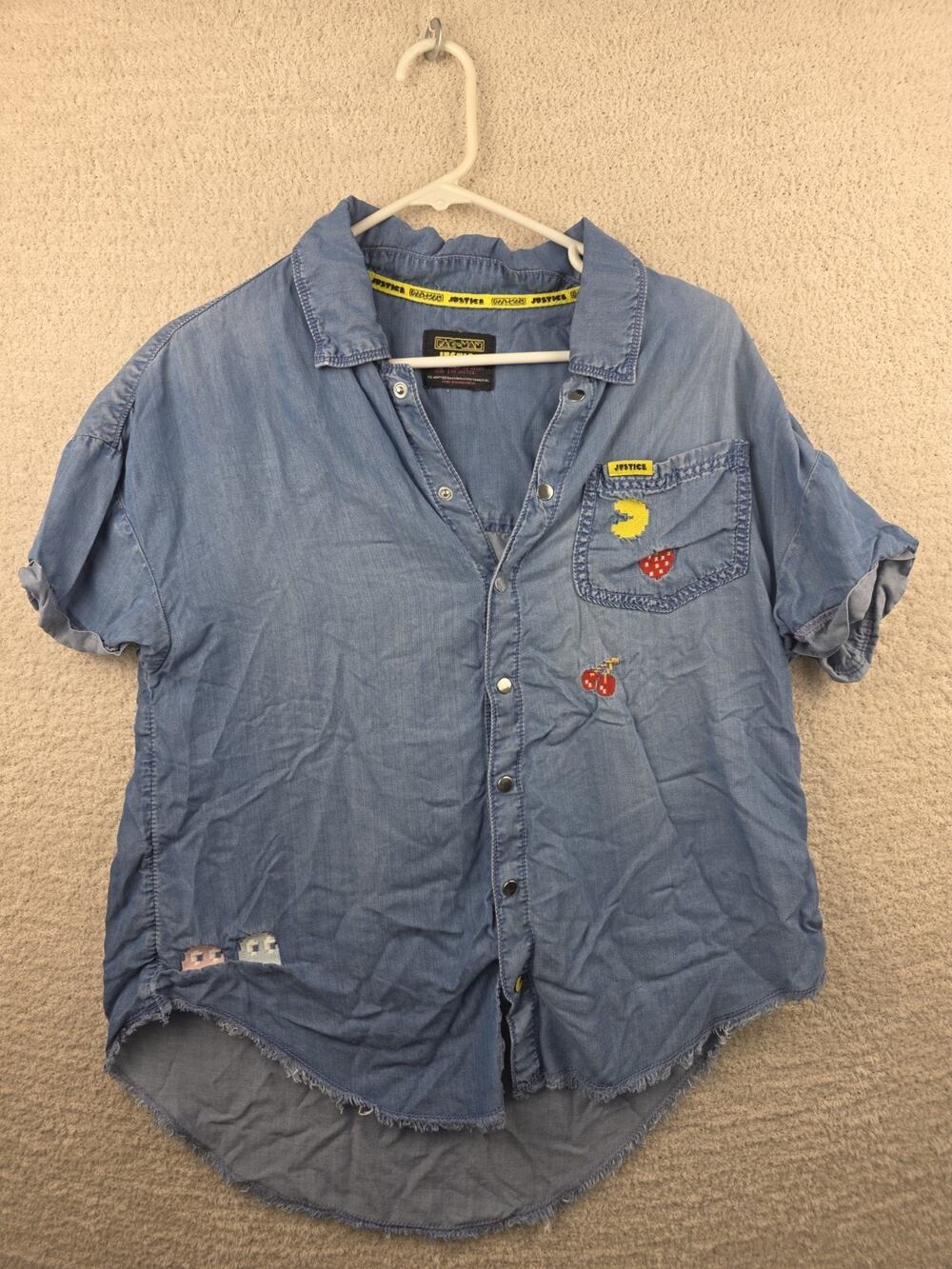 Justice x Pac-Man Denim Chambray Short Sleeve Button Up Shirt XL